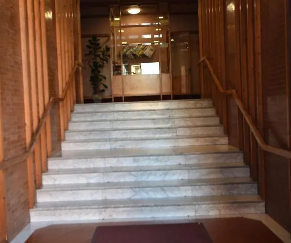 St Peter's Elegant Holidays Apartamento *
